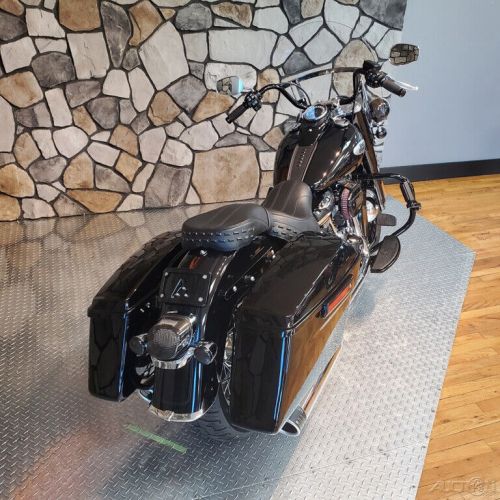 2021 Harley-Davidson Softail Heritage Classic 114, US $1,000.00, image 9