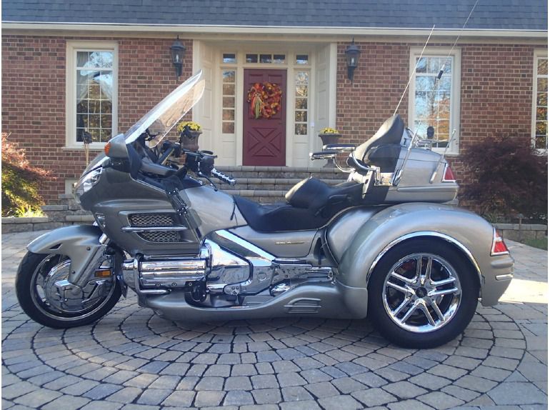 2003 honda gold wing 