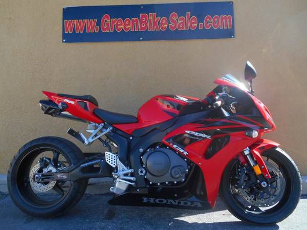WOW 2007 Honda Cbr1000rr ADULT OWNED &amp; MAINTAINED FAST CLEAN MUST SEE !!!!