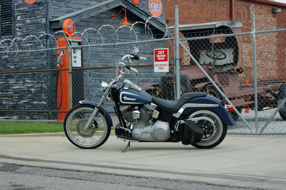 2001 harley-davidson softail standard cruiser 