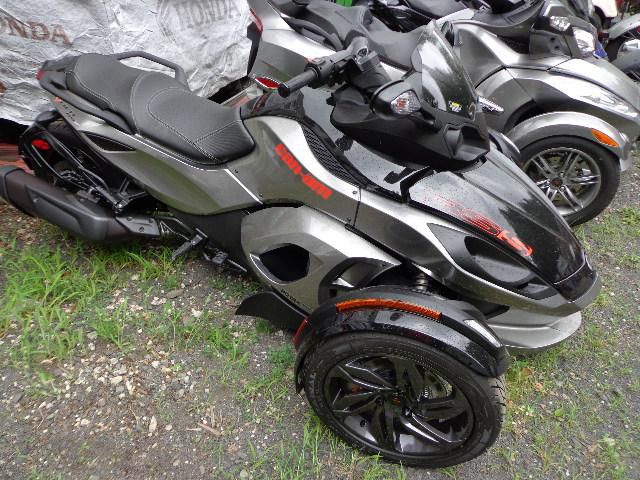 Can am spyder se5 rss canam rs-s three wheeel new 2013