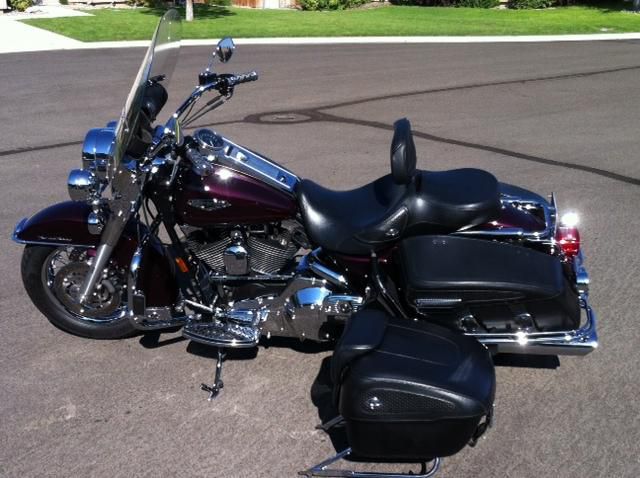 G@rge@us!!    2005 harley davidson roadking classic black cherry pearl