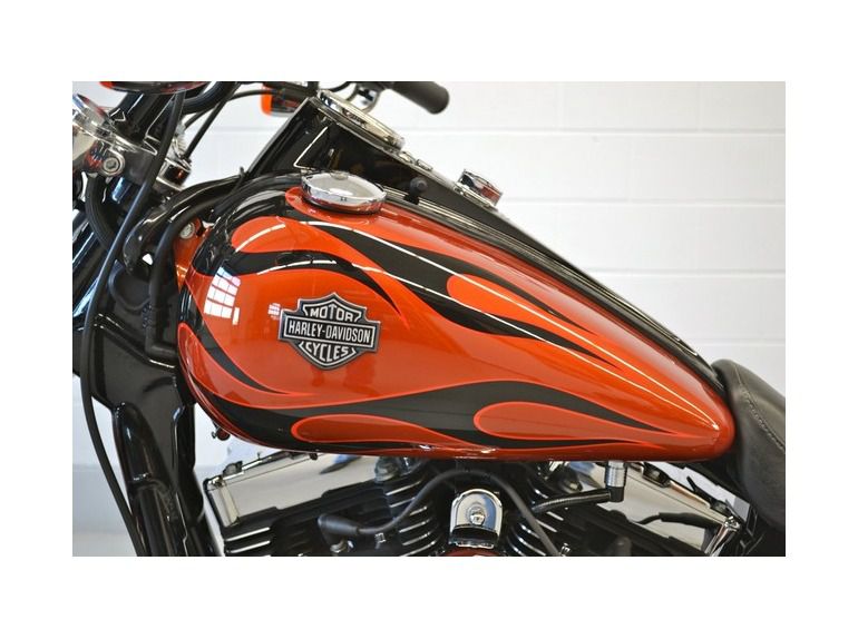 2011 Harley-Davidson Dyna , $12,495, image 18