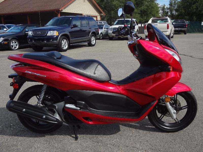 2013 honda pcx150i   