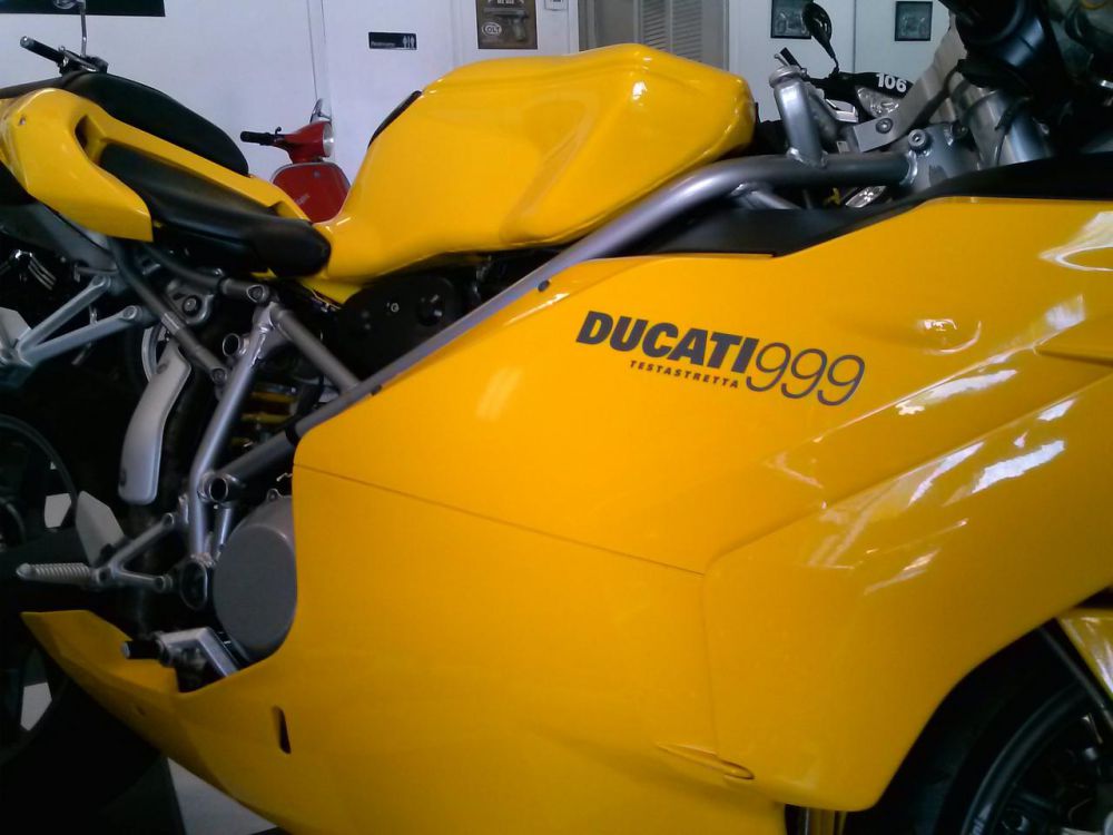2004 Ducati 999 SUPER BIKE Sportbike 